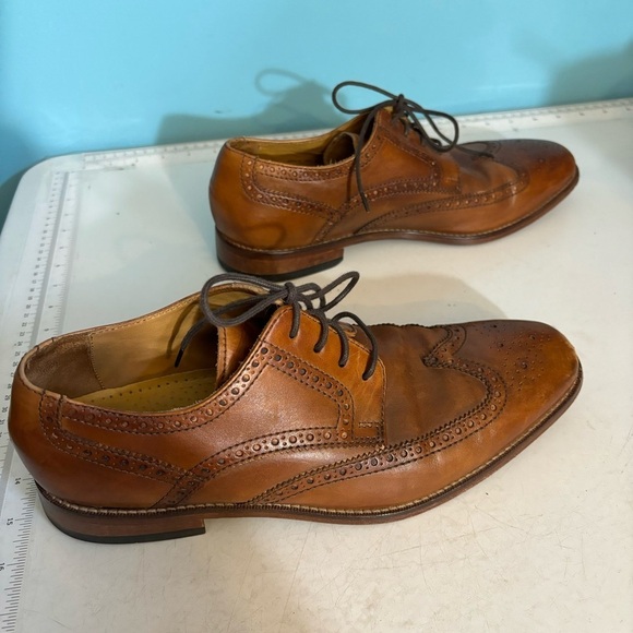 Cole Haan men’s tan leather wingtip oxfords in size 10.5 C09303 - Picture 4 of 12